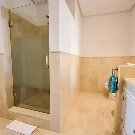 아파트 Luxury With Amazing Views